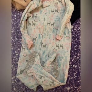 #37 Toddler long footie / fleecy